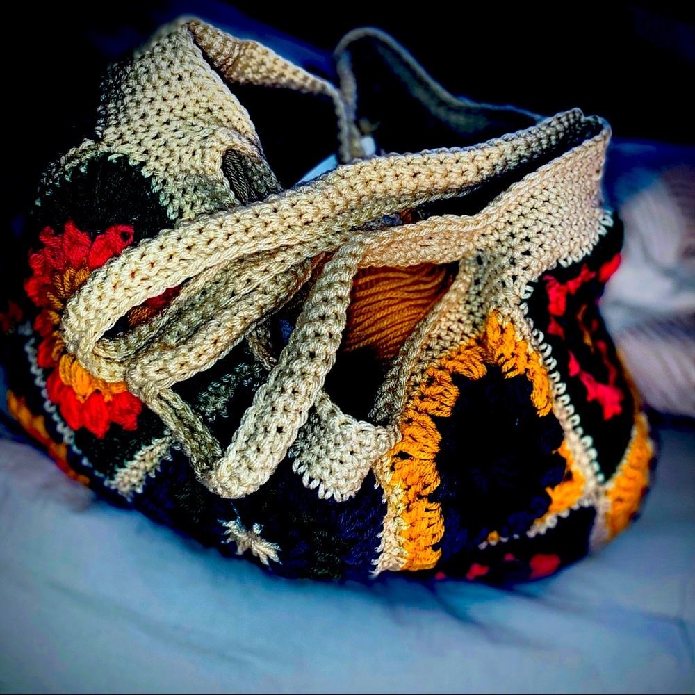 Crochet granny bag